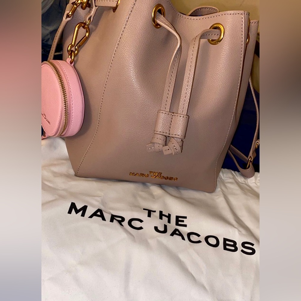 Marc Jacobs Bucket Bag